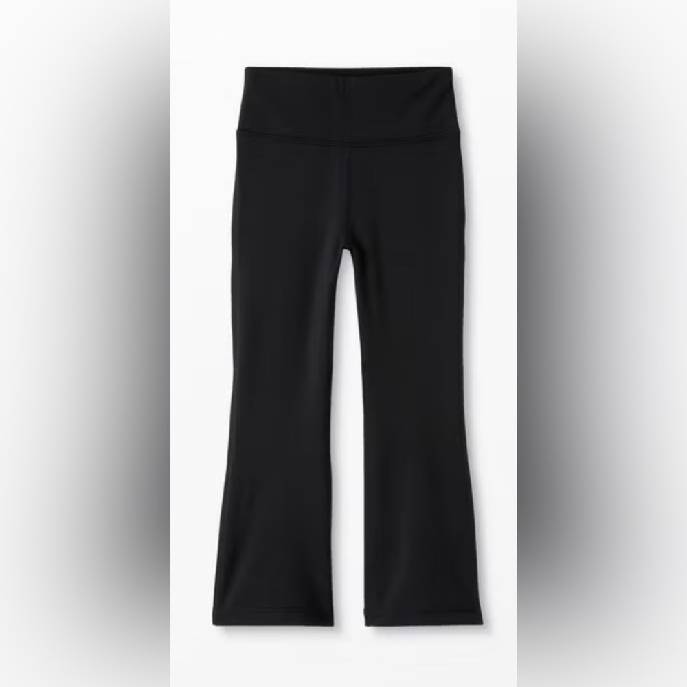 Navy blue Hannah Andersson flare leggings size 6-7